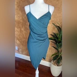 Green Asymmetrical Wrap Sleeveless dress size Large